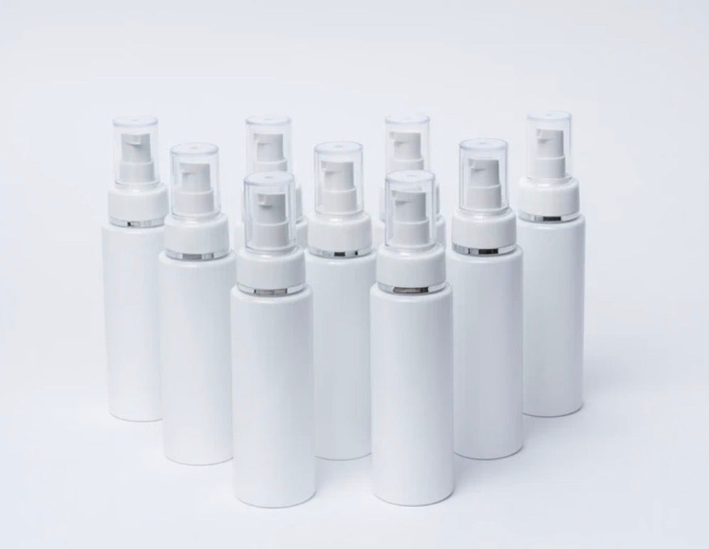 Flacon pompe lot en de 10  matière plastique pour produit cosmétique crème